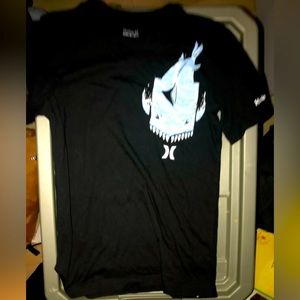 Hurley short sleeve t-shirt.